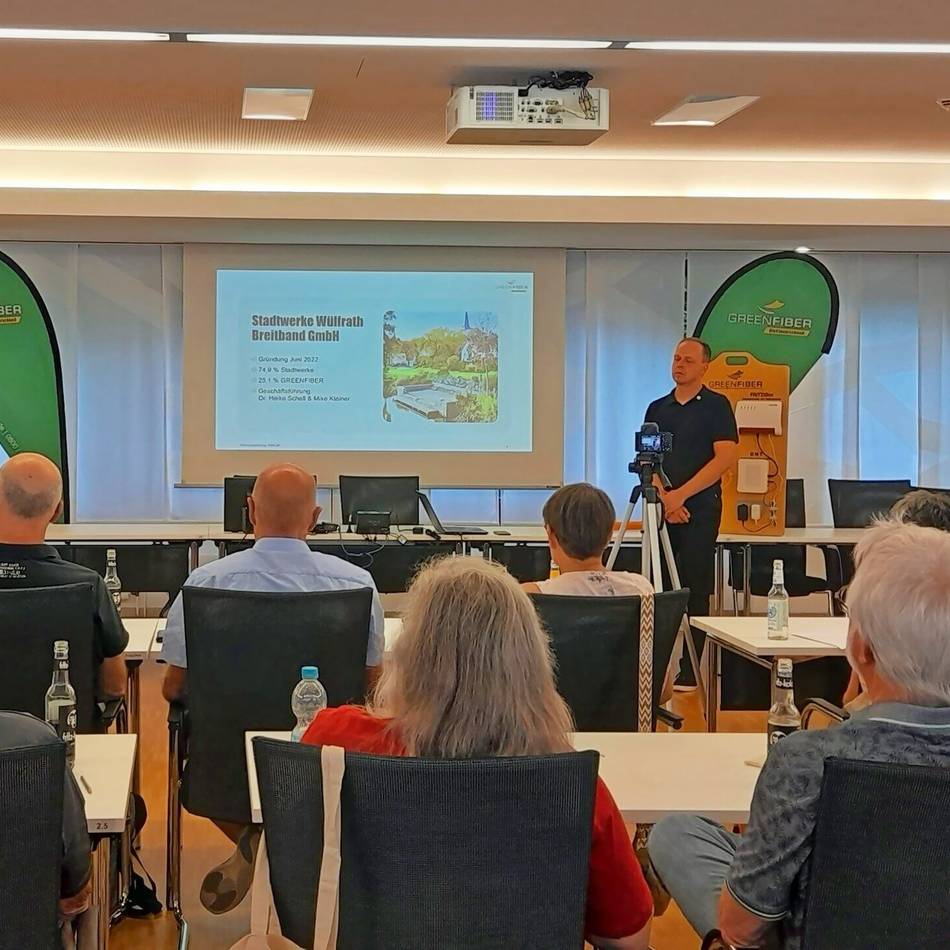 Greenfiber konnte im großen Ratssaal viele Anwesende nicht überzeugen: Unmut bei der Info-Veranstaltung