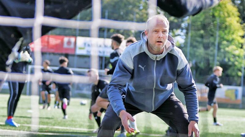 Ein Aufsteiger hat auch Pflichten: VfB 03 Hilden rüstet für die Fußball-Regionalliga auf