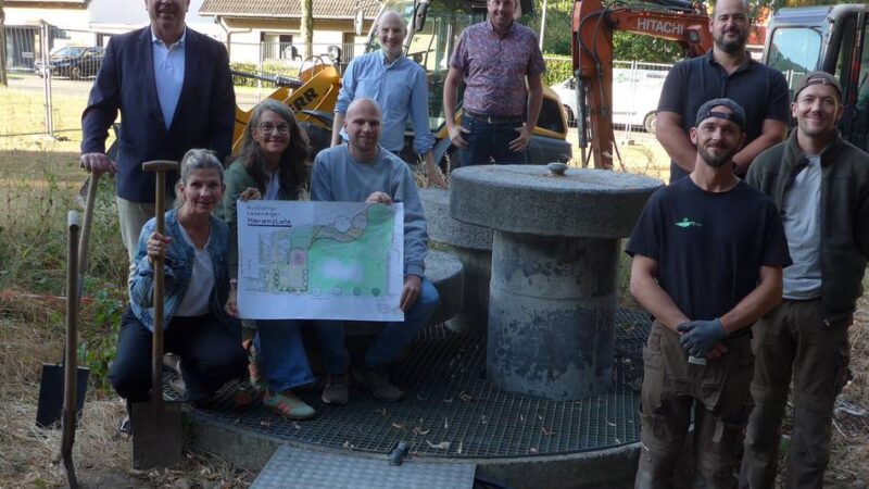 Arbeiten am Marienplatz: Erster Spatenstich für Budberger Brunnen