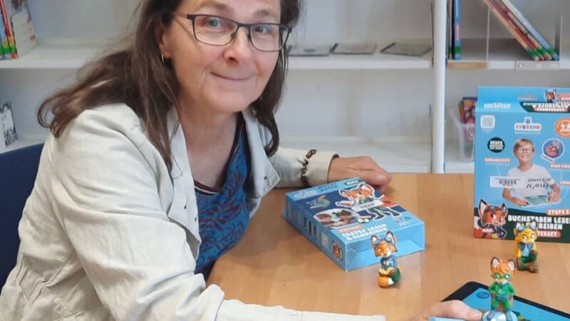 Neuanschaffung für Hückeswagener Bücherei: Hybrides Lernsystem für Kinder in der Stadtbibliothek