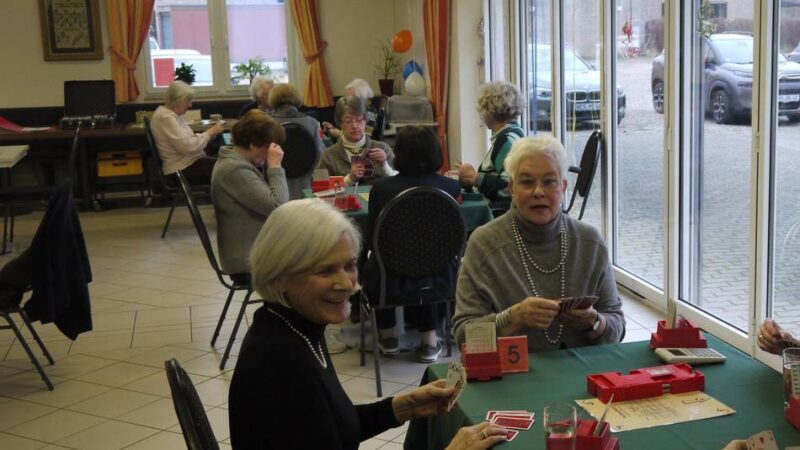 Angebot der VHS Rheinberg: Bridge-Kurs für Einsteiger startet im Juli