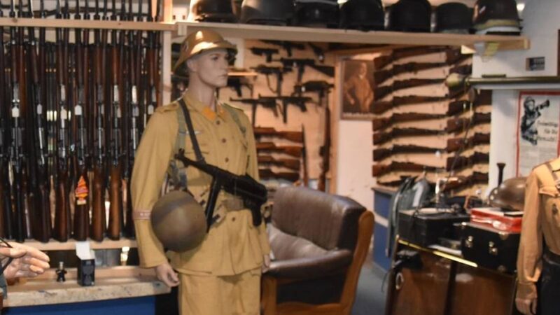 Hauptangeklagter vor Gericht: Remscheider Waffenarsenal – „Ich wusste, dass ich die nicht haben durfte“