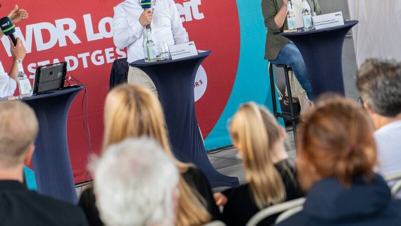 Hitzige Live-Debatte über die Landesgartenschau: Gewinn für Neuss oder Millionengrab?