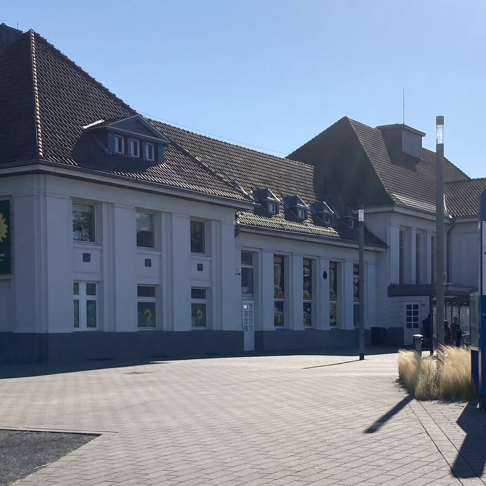 Nicht geleistete Zahlungen: Deutsche Bahn Energie stellt am Viersener Bahnhof Strom ab