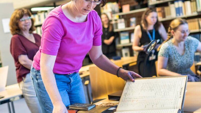 An der Heinrich-Heine Universität in Düsseldorf: Auf der Suche nach Nazi-Raubgut – in den Beständen der Universitätsbibliothek