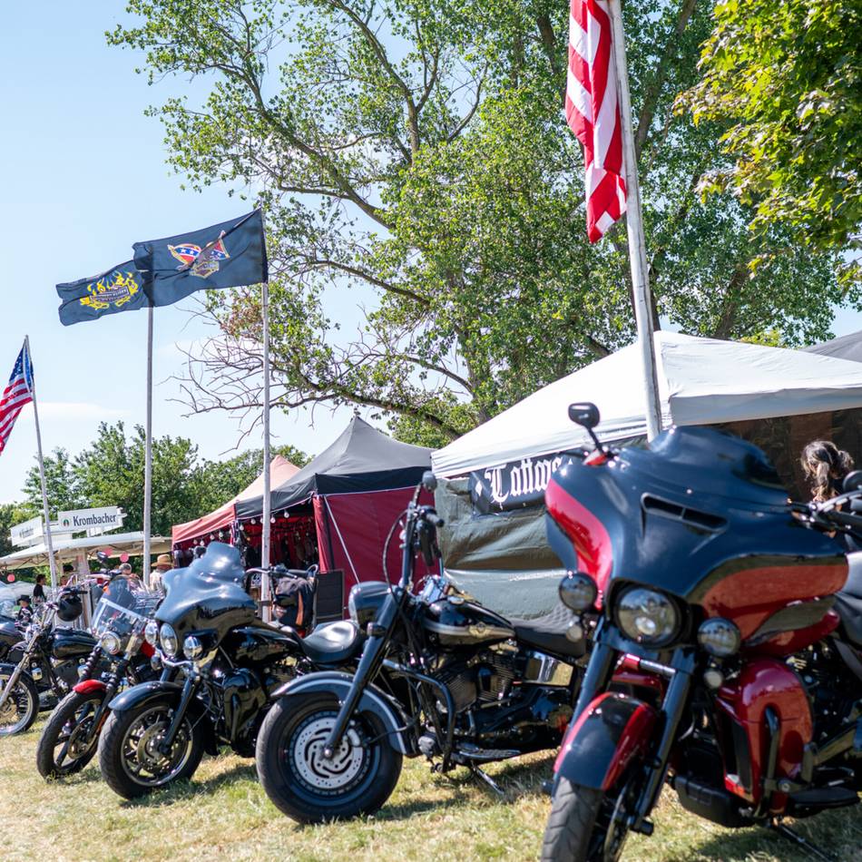 US Car- und Harley-Treffen: Oldtimer-Fans feiern den „Independence Day“ in Meerbusch