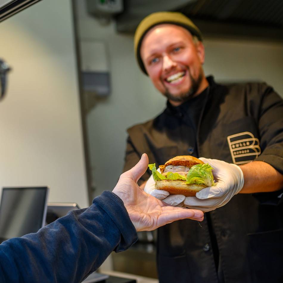 Streetfood Guide 2026: Das sind laut „Falstaff“-Magazin die besten Imbisse in Düsseldorf