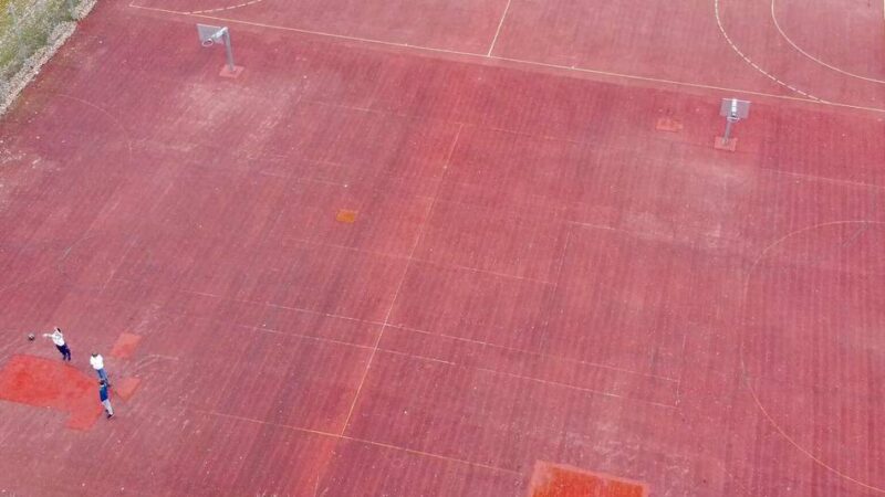 „Doppel-Gummi“: Startschuss für Modernisierung von Kaarster Sportanlage
