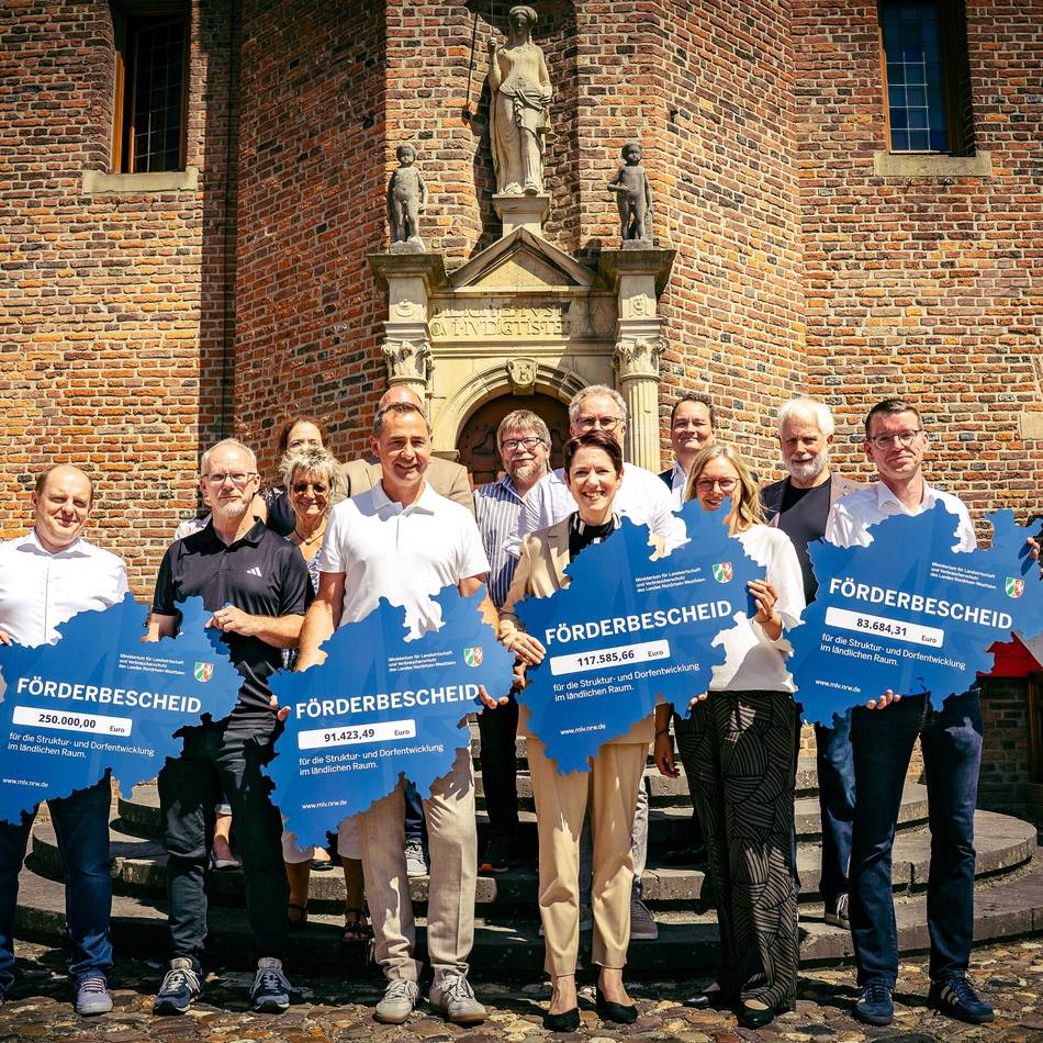 Ministerin zu Besuch in Kalkar: Mehr als eine halbe Million Euro für Vereine am Niederrhein