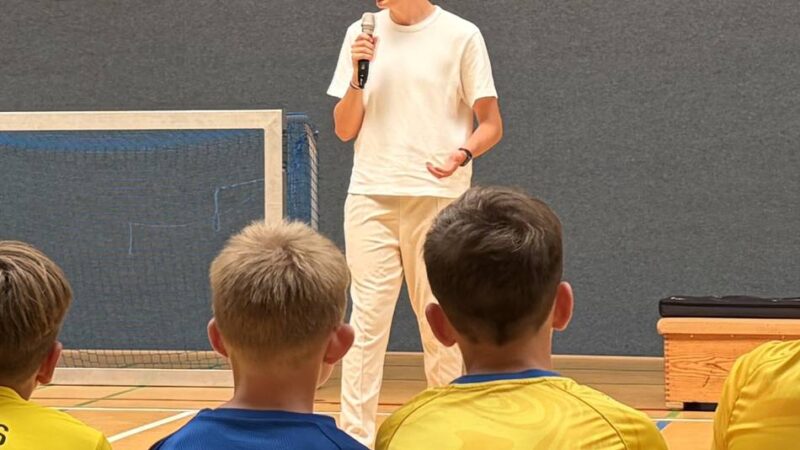 Benefizturnier für das Zinnoberhaus: Benefizturnier sammelt Tausende Euro für trauernde Kinder