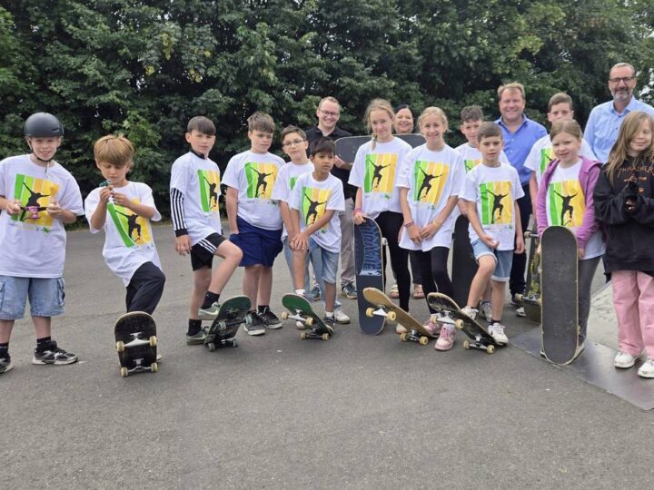 Sommerferien in Rommerskirchen: „Wir könnten richtige Profi-Skater werden“