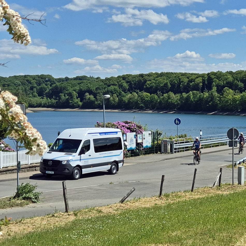 OVAG-Angebot für Hückeswagen: Mit dem Beverbus in den Ferien täglich an die Talsperre