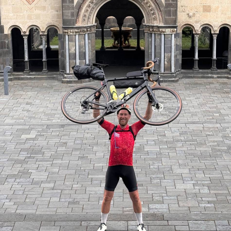 Benefizradtour Meerbusch: Radtour bei 40 Grad – Bösinghovener sammelt für herzkranke Kinder