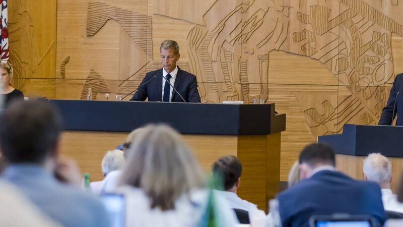 Düsseldorf setzt den Rotstift an: „Bin zuversichtlich, dass der Etat nicht in die Haushaltssicherung führt“
