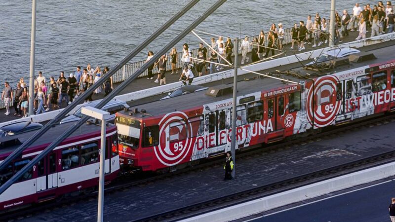 Volksfest in Düsseldorf: Rheinbahn zur Rheinkirmes – mehr Bahnen, mehr Busse und bis tief in die Nacht