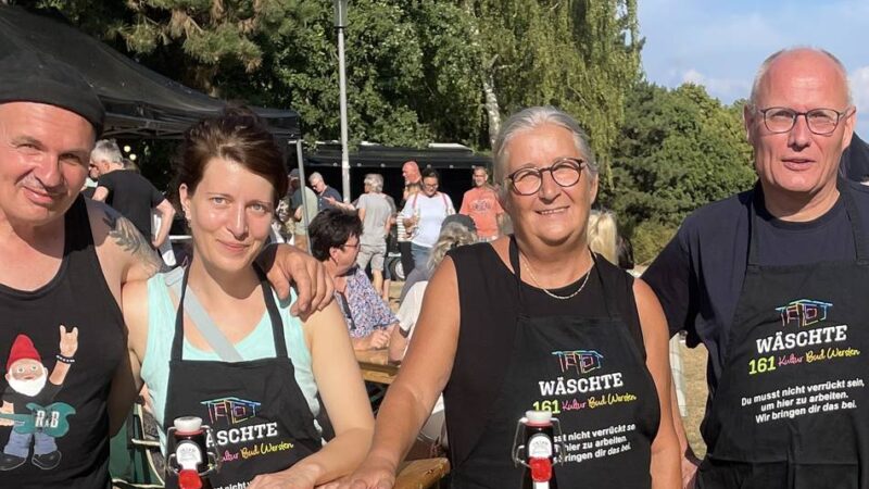 Veranstaltung in Düsseldorf: Bier-Deckel-Treff eröffnet den Werstener Heimatsommer