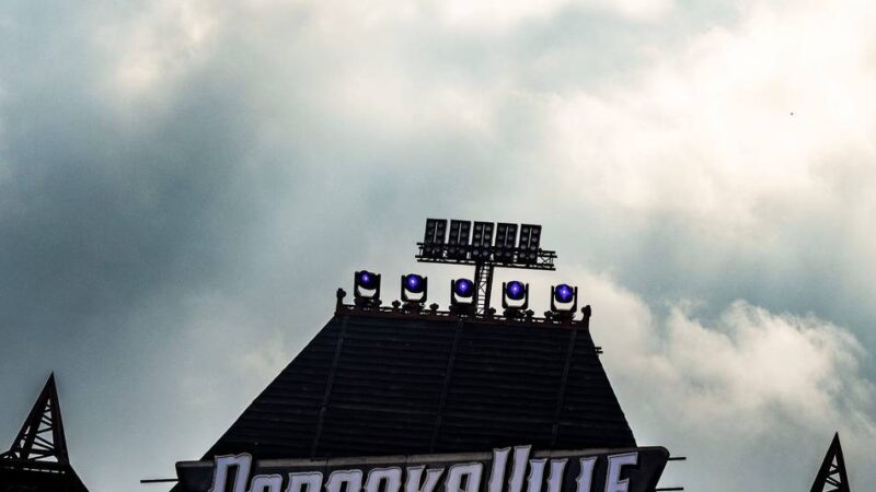 Weeze rüstet sich für die Sommerferien: Parookaville und Ferienbeginn treffen den Airport gleichzeitig