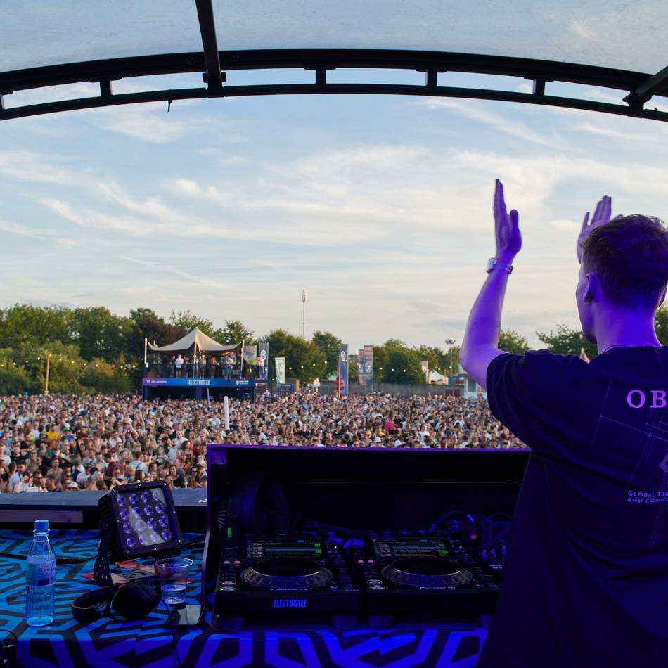 Neue Bühne: Electrisize verkündet Partnerschaft mit Festival aus Österreich