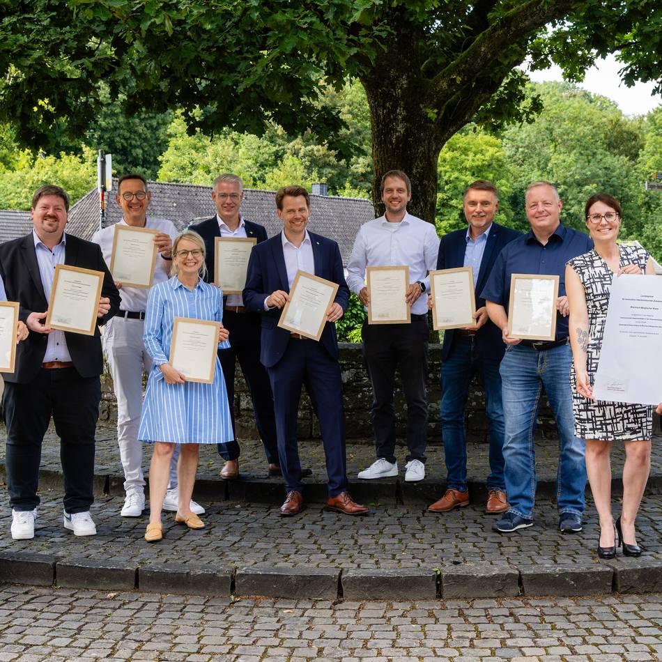 Projekt des Rheinisch-Bergischen Kreises: Eine gemeinsame Hotline für den Krisenfall