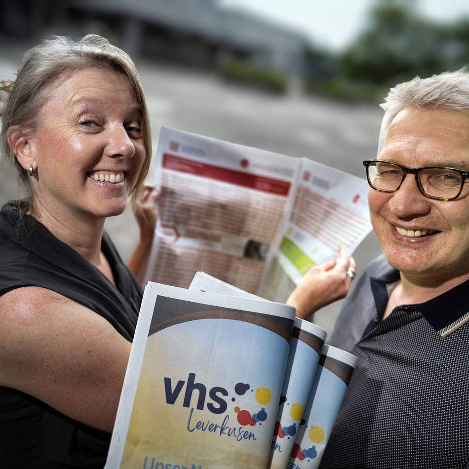 Herbst-/Winterprogramm in Leverkusen: Ganzes VHS-Bildungsangebot im Zeitungsformat