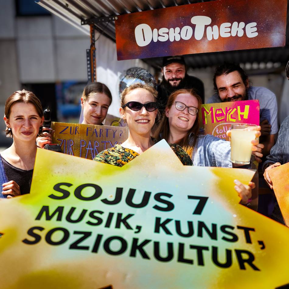 Sojus 7: Monheimer „Draußen Tanzen“-Festival lockt diesmal ins Zirkuszelt