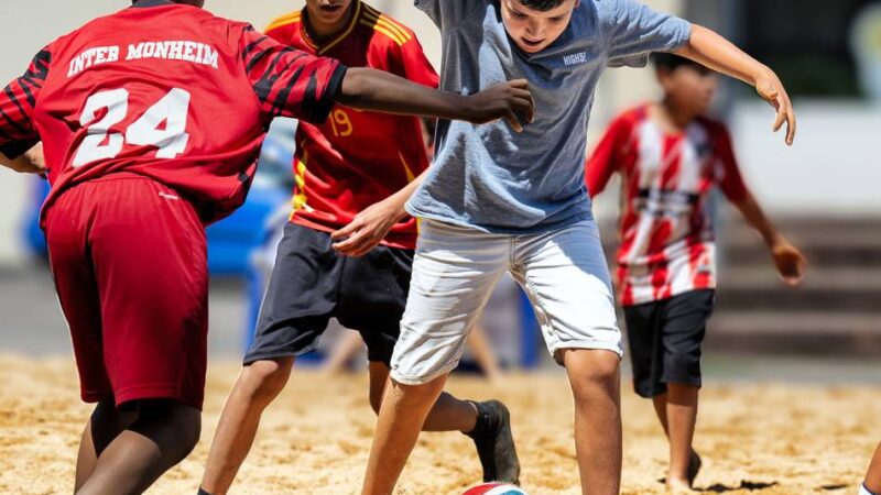 „Fun Fete“ in Monheim: Memory der Vielfalt trifft auf siegreiche Brasilianer