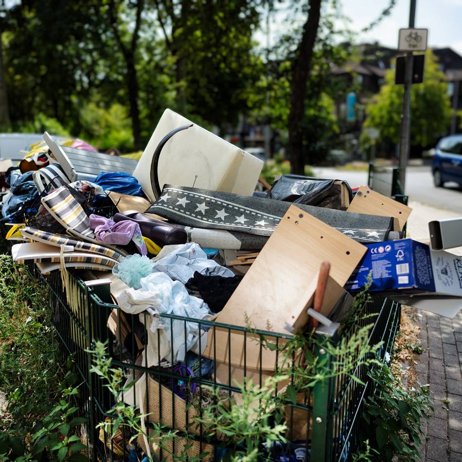 Ärger in Baumberg: Was die Stadt gegen wachsende Müllberge in Monheim tun will