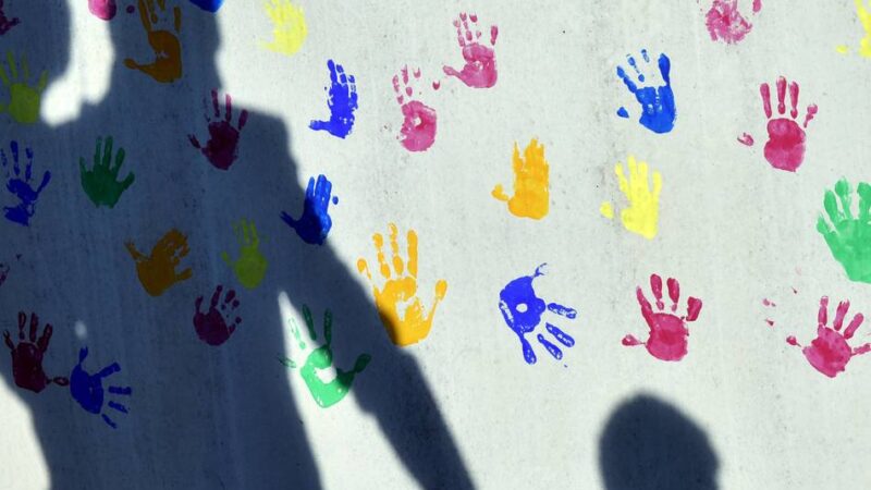 Leben mit Autismus: „Sam sagt bis heute: Ich habe einen Wirbelsturm im Kopf“