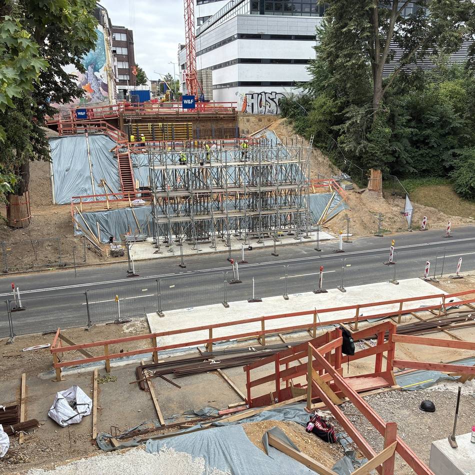 Nach Abriss in Mönchengladbach: Neue Brücke für Bettrather Straße wird Ende Juli eingebaut