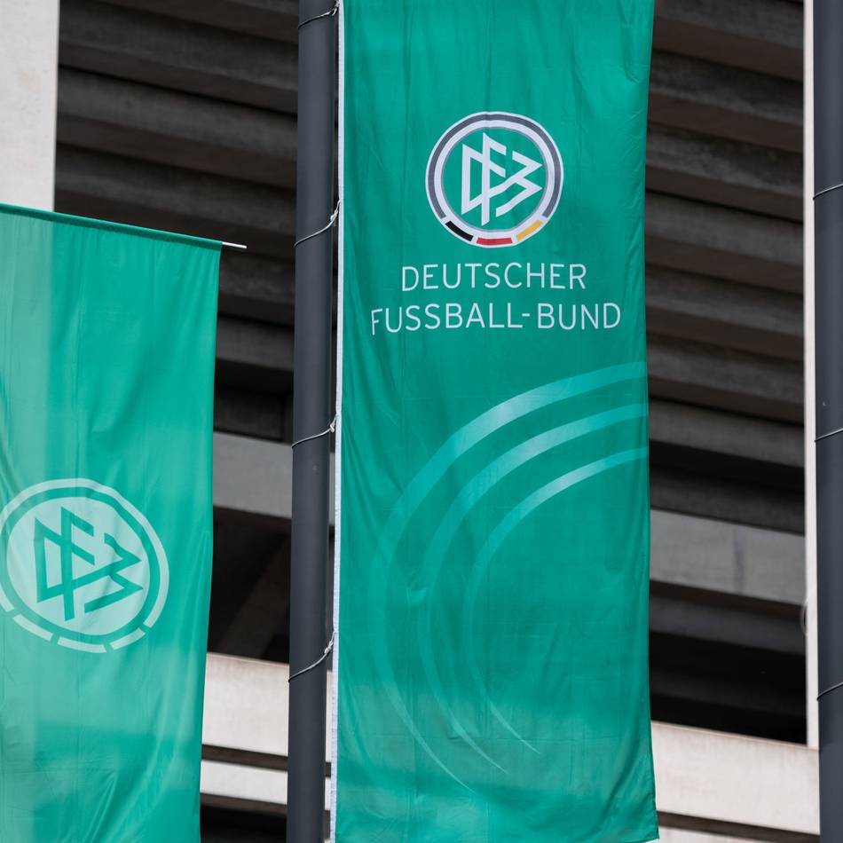 Engagement im Fußball: Zwei Meerbuscher Vereine räumen beim DFB-Wettbewerb ab