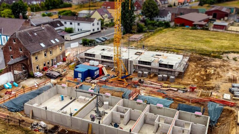 Brandshof in Langenfeld: Wo Pferde grasten, entstehen jetzt Reihenhäuser