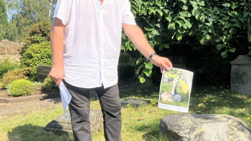 Diebstahl auf Mönchengladbacher Friedhof: „Am liebsten würde ich jeden Abend mit dem Knüppel hinterm Grabstein sitzen“