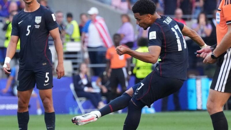Beim WM-Aus der USA: Tillman empfiehlt sich als Freistoß-Spezialist
