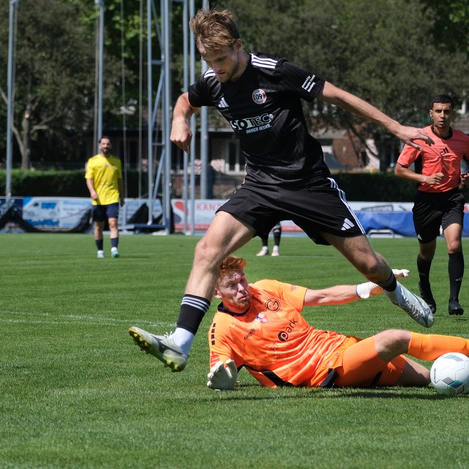 Sieg bei Regionalligist Wattenscheid: Realistisch ein Zweikampf um die Nummer eins bei 04/19