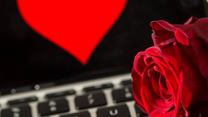 76-Jährige Opfer eines dreisten Betrugs: Polizei warnt vor Love-Scamming im Internet