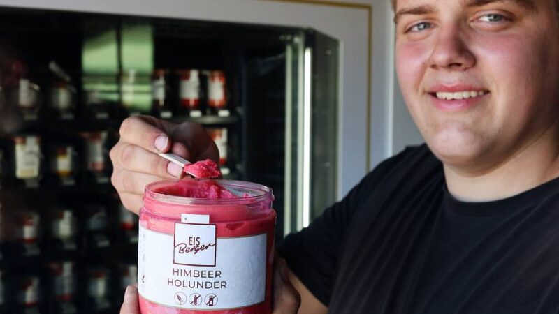 Hildener Hofladen-Automat: Familie Breloh startet Eis-Verkauf rund um die Uhr