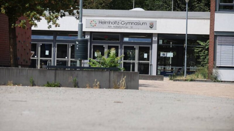 Helmholtz-Gymnasium in Hilden: „Verbale Gewalt“ – schwere Vorwürfe von Hausmeistern gegen die Schulleiterin