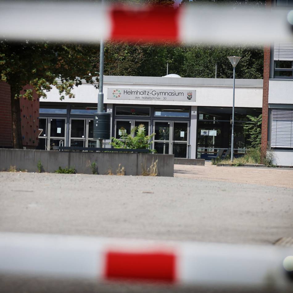 Helmholtz-Gymnasium in Hilden: „Verbale Gewalt“ – schwere Vorwürfe von Hausmeistern gegen die Schulleiterin