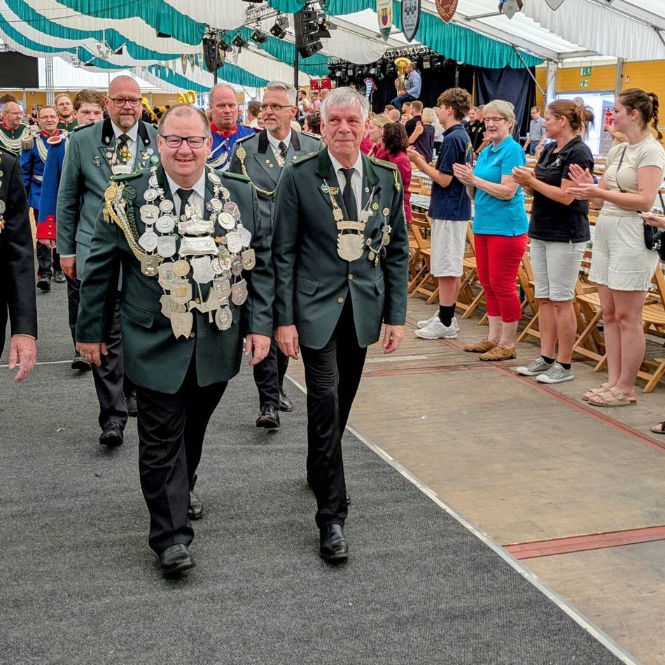 Schützenfest des ASV in Willich: „Ich hatte auch ein paar Tränchen im Auge“