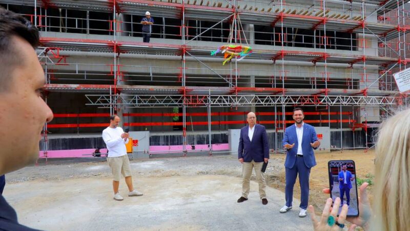 Naturwissenschaftlicher Erweiterungsbau in Rheinberg: Richtfest für den „Science Cube“ am Amplonius-Gymnasium