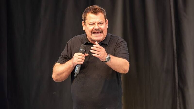 Auftritt von Ingo Appelt in Neuss: „Aber keine Sorge, ich hab‘ auch keinen Bock“