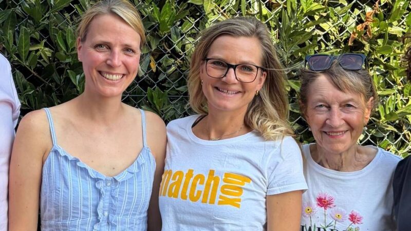 „Stalltür auf“ spendet an Matchbox: Schiefbahner Krippenspiel hilft Kindern in Südafrika
