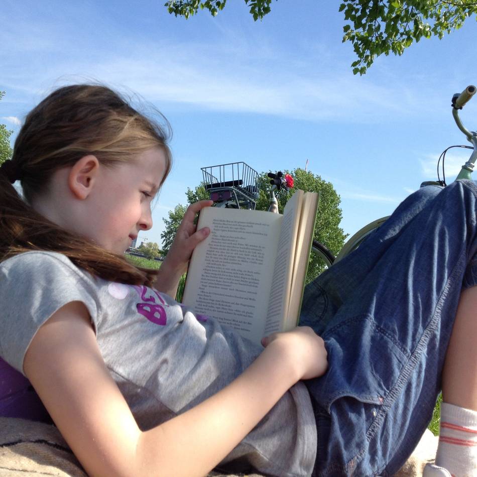 Literatur in Düsseldorf : Düsseldorf lädt zum großen Lese-Sommer ein