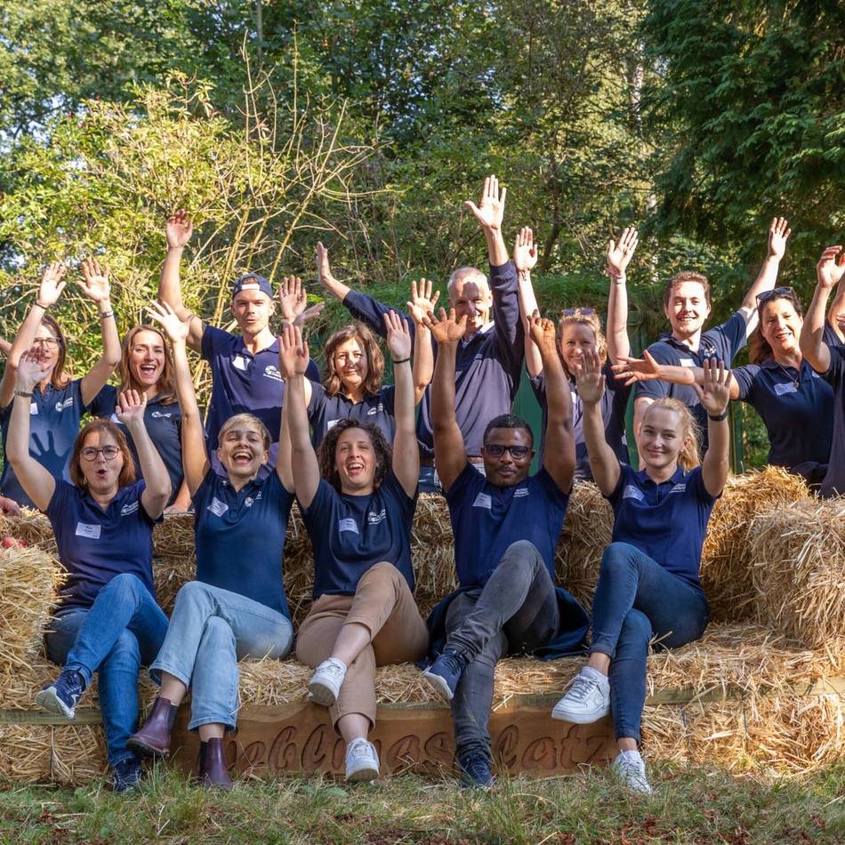 Team Experience auf den Süchtelner Höhen: Unternehmen testen Teamgeist zugunsten von Action Medeor