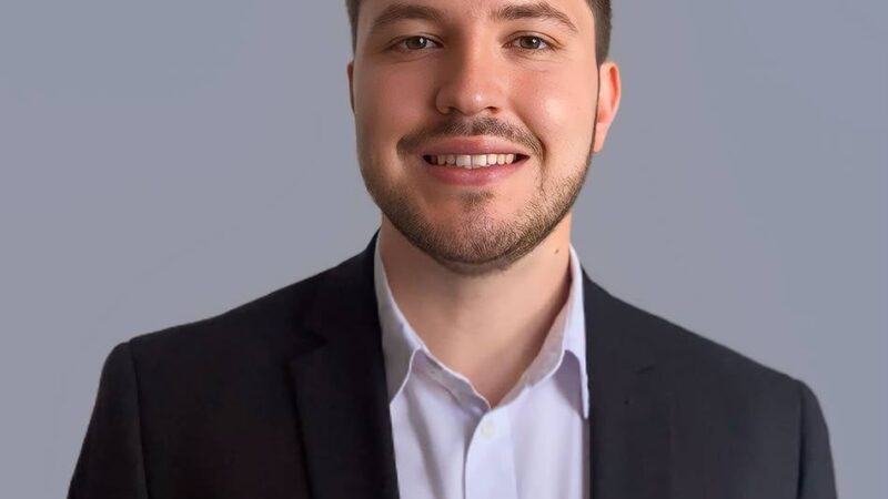Zwei Bewerber für Wahlkreis Neusserfurth: CDU nominiert 29-Jährigen für SPD-Hochburg