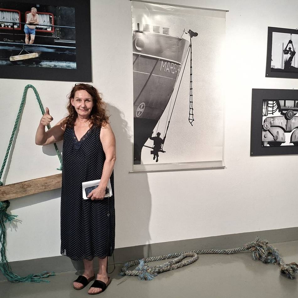 Ausstellung in Duisburg: 28 Künstler feiern 100 Jahre Duisport in der Cubus Kunsthalle