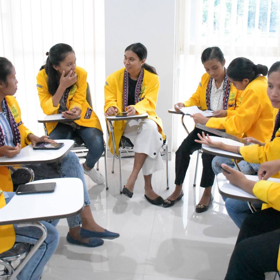 Pfarrer-Paul-Hauser-Stiftung: Grefrather Stiftung ermöglicht Frauen in Indonesien das Studium