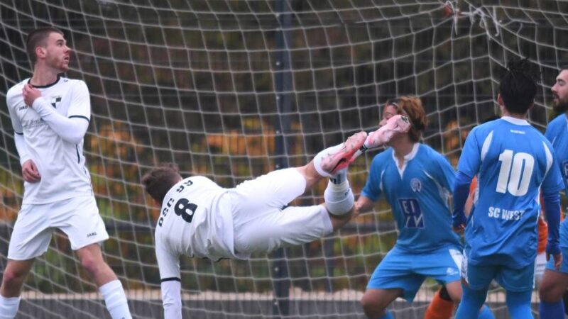 Nach Absturz der ersten Mannschaft: SC West feiert historischen Doppelaufstieg in der Jugend