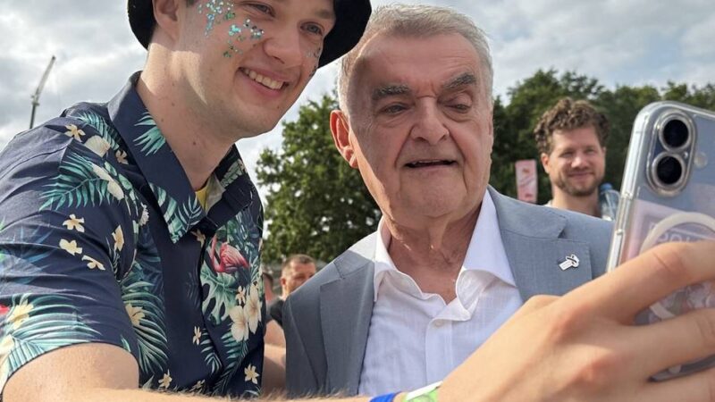Parookaville – Tag 2: Minister unter Ravern und ein handfester Skandal