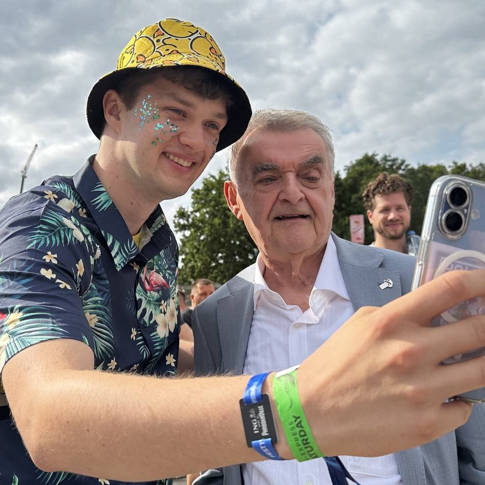 Parookaville – Tag 2: Minister unter Ravern und ein handfester Skandal